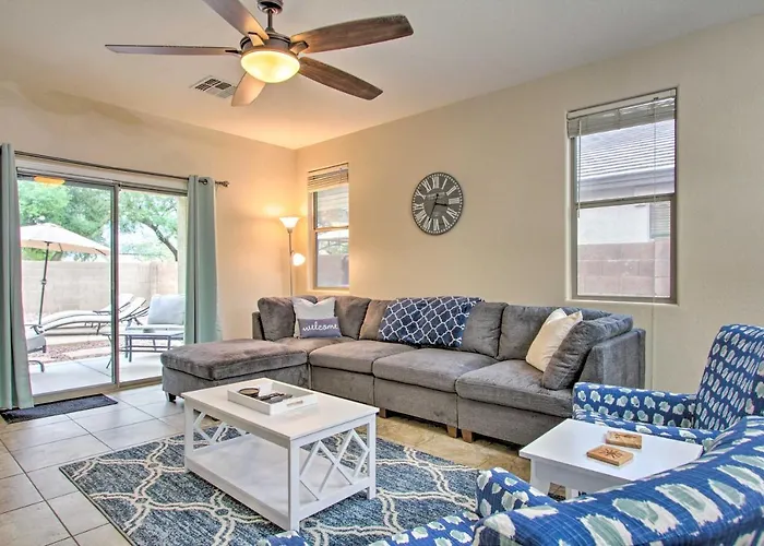 Sunny Surprise Vacation Rental W/ Pool, Near Golf! Surprise